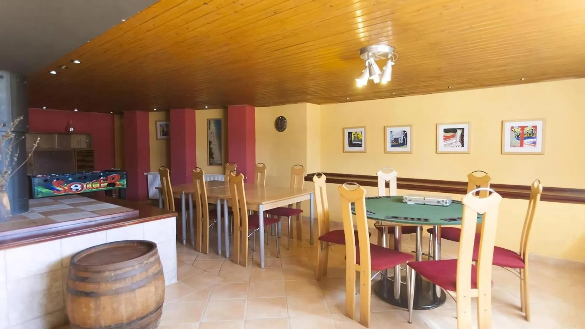 Holiday home Villa Mit Garten Und Pool Fuer Die Ganze Familie Pomer Croatia