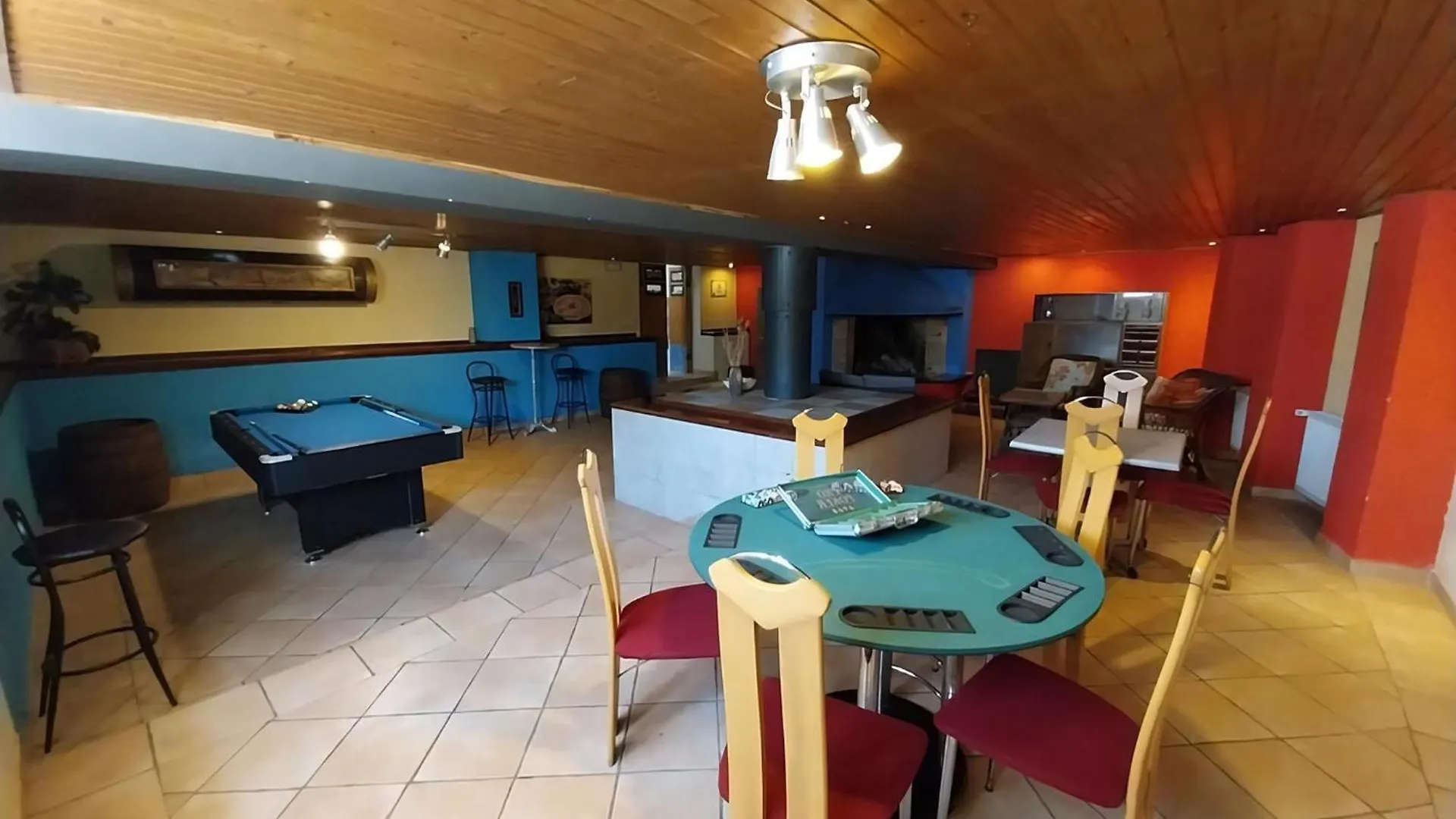 Villa Mit Garten Und Pool Fuer Die Ganze Familie Pomer 0*,  Croatia