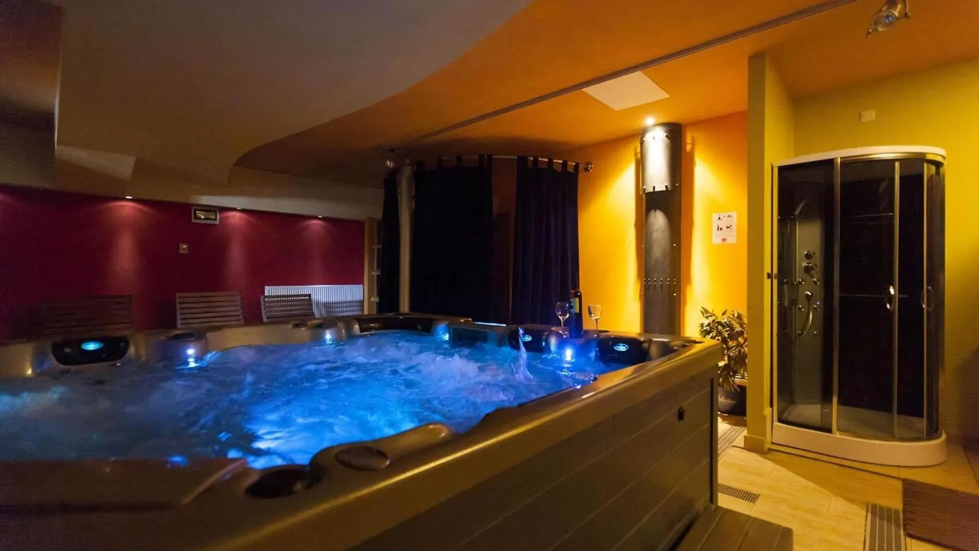 Villa Mit Garten Und Pool Fuer Die Ganze Familie Pomer Croatia
